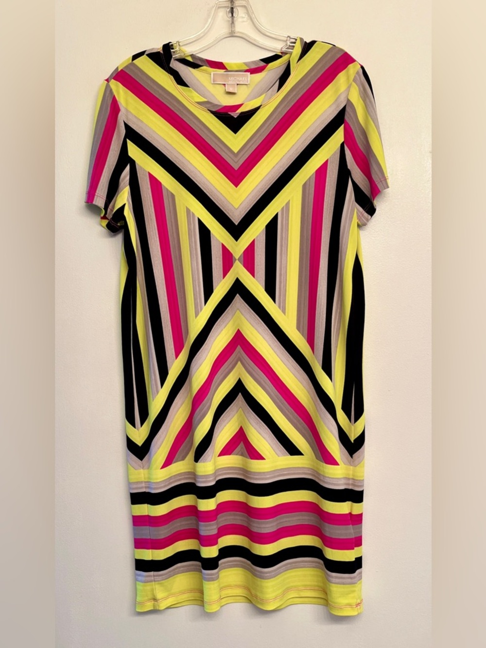 MICHAEL Michael Kors shift dress a multicolored striped geometric pattern. M